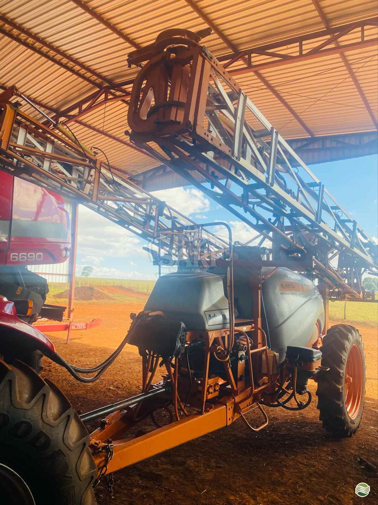PULVERIZADOR JACTO ADVANCE 3000 AM24 Arrasto SARF Soluções Agrícolas UBERLANDIA MINAS GERAIS MG